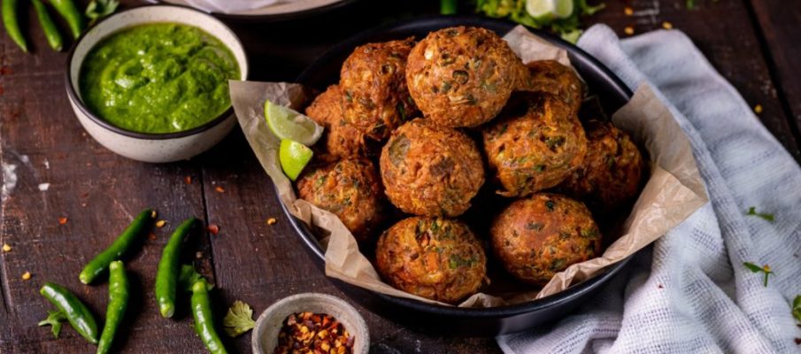 7-Monsoon-Snacks-in-India-that-will-make-your-boring-rainy-day-flavorsome