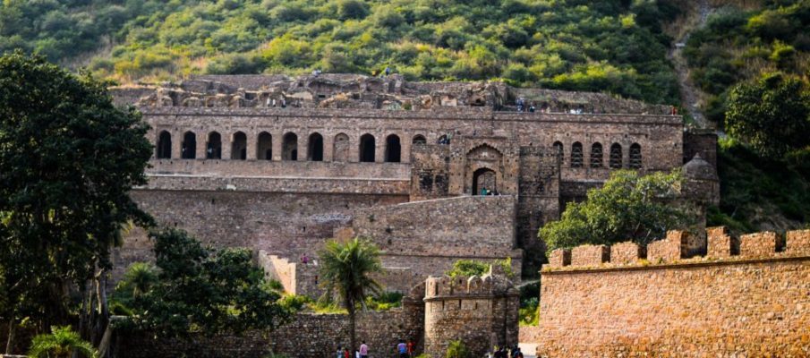 Haunted-place-in-India-Bhangarh-Fort