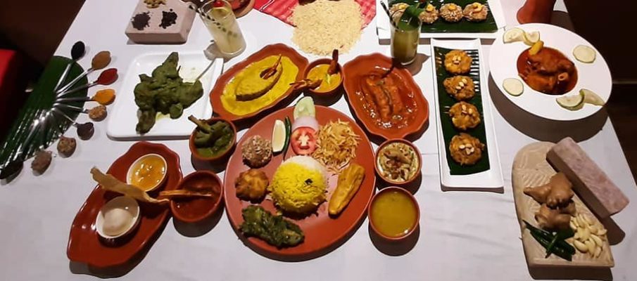 Relish-the-authentic-Bengali-cuisine-in-the-Restaurants-in-Kolkata