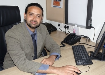 Dr-Devashish-Sharma-Doctors-Orthopedic-surgeons-Agra-Uttar-Pradesh-2