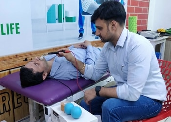 Dr-Indolia-s-Physiotherapy-Clinic-Health-Physiotherapy-Agra-Uttar-Pradesh-2