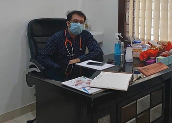 Dr-Sachin-Chawla-Doctors-Child-Specialist-Pediatrician-Agra-Uttar-Pradesh-2