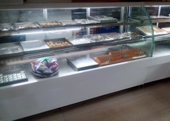 MKOP-The-Exclusive-Bakery-Store-Food-Cake-shops-Agra-Uttar-Pradesh-1