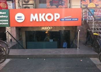 MKOP-The-Exclusive-Bakery-Store-Food-Cake-shops-Agra-Uttar-Pradesh