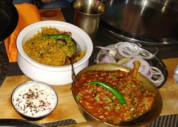 Pind-Balluchi-Food-Family-restaurants-Agra-Uttar-Pradesh-2
