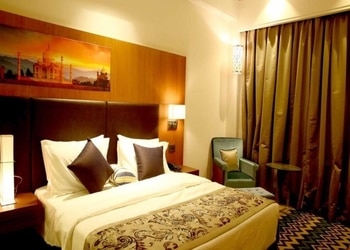 THE-PL-PALACE-Local-Businesses-4-star-hotels-Agra-Uttar-Pradesh-1
