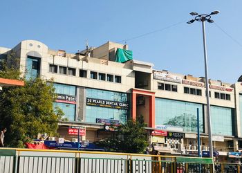 32-Pearls-Multispeciality-Dental-Clinic-Health-Dental-clinics-Orthodontist-Ahmedabad-Gujarat