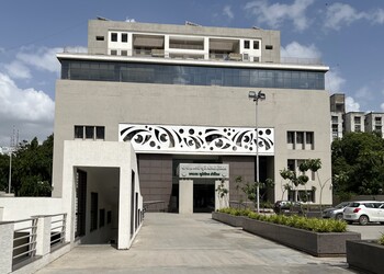 5 Best Eye Hospitals In Ahmedabad, GJ - 5BestINcity.com