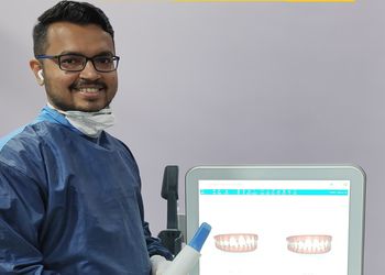 Happy-Dental-Clinic-Health-Dental-clinics-Orthodontist-Ahmedabad-Gujarat-1