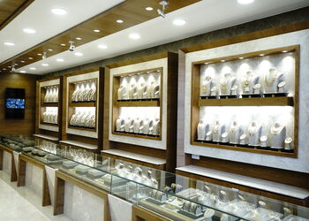 Kamlesh-Jewellers-Shopping-Jewellery-shops-Ahmedabad-Gujarat-2