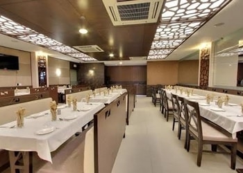 Posh-Urban-The-Restaurant-Food-Pure-vegetarian-restaurants-Ahmedabad-Gujarat-2