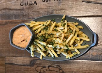 Varietea-Food-Cafes-Ahmedabad-Gujarat-1