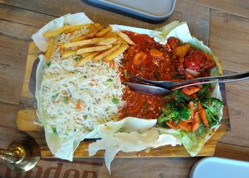 Varietea-Food-Cafes-Ahmedabad-Gujarat-2