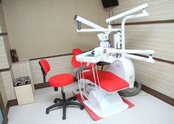 Dr-Girish-Rathi-Dental-Clinic-Health-Dental-clinics-Akola-Maharashtra-2
