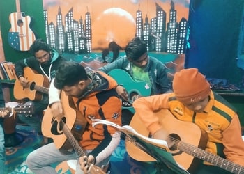 Prabhu-Raj-Guitar-Classes-Education-Music-schools-Aligarh-Uttar-Pradesh