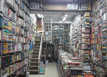 Universal-Book-Store-Shopping-Book-stores-Allahabad-Prayagraj-Uttar-Pradesh-1