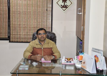 Vinayak-Netralaya-Health-Eye-hospitals-Amravati-Maharashtra-1