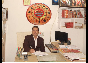 Pandit-Sohan-Lal-Shastri-Professional-Services-Astrologers-Amritsar-Punjab