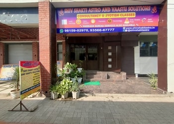 Shiv-Shakti-Astro-And-Vaastu-Solutions-Professional-Services-Astrologers-Amritsar-Punjab-1
