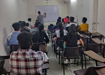 Veron-Institute-Education-Coaching-centre-Amritsar-Punjab-1