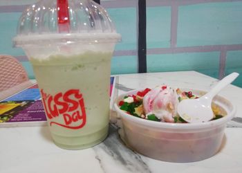 The-Lassi-Day-Food-Cafes-Anantapur-Andhra-Pradesh-1