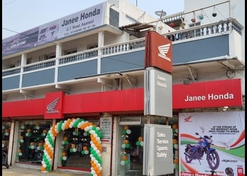 Janee-Honda-Shopping-Motorcycle-dealers-Asansol-West-Bengal