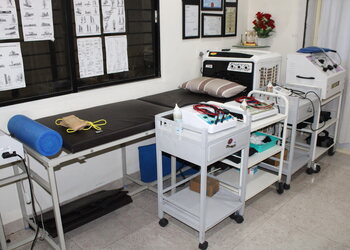 GJ-S-REHABMAX-PHYSIOTHERAPY-CLINIC-Health-Physiotherapy-Aurangabad-Maharashtra-2