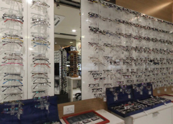 Dutta-Optics-Exclusive-Shopping-Opticals-Berhampore-West-Bengal-2