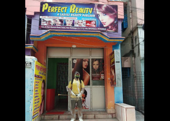 Perfect-Beauty-Entertainment-Beauty-parlour-Berhampore-West-Bengal