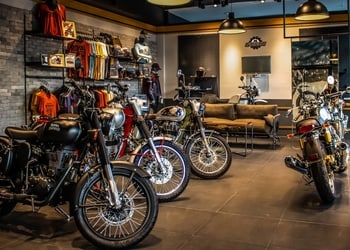 Favour-Ride-Shopping-Motorcycle-dealers-Balasore-Odisha-2