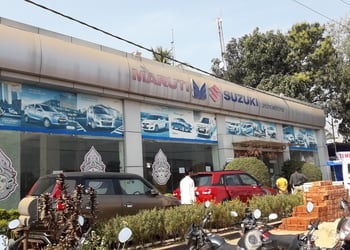 Jyote-Motors-Shopping-Car-dealer-Balasore-Odisha