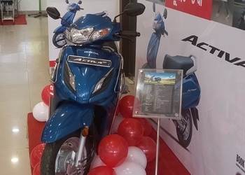 Yours-Honda-Shopping-Motorcycle-dealers-Balasore-Odisha-1