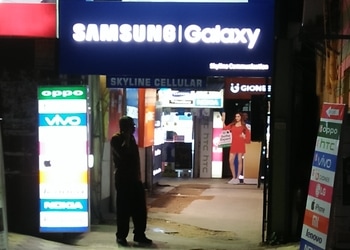 Skyline-Communication-Shopping-Mobile-stores-Ballygunge-Kolkata-West-Bengal