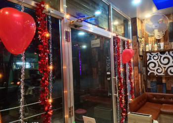 Grooms-Golden-Beauty-Family-Salon-Entertainment-Beauty-parlour-Bandel-Hooghly-West-Bengal-1