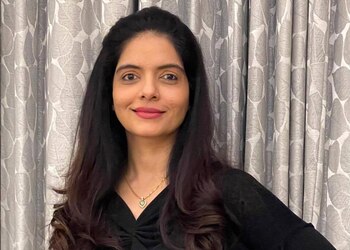 Dr-Sadhana-Deshmukh-Doctors-Dermatologist-doctors-Bandra-Mumbai-Maharashtra