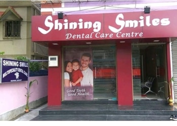 Shining-Smiles-Health-Dental-clinics-Orthodontist-Barasat-Kolkata-West-Bengal