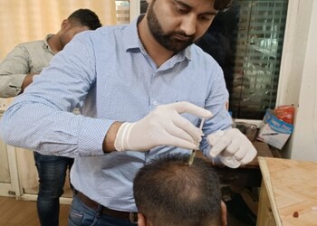 Dr-Tanveer-Ahmed-Doctors-Dermatologist-doctors-Bareilly-Uttar-Pradesh-1