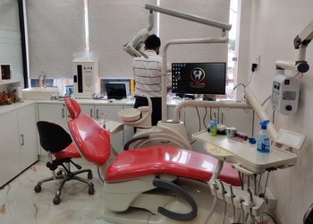 Dr-Vivek-Advance-Dental-Care-Health-Dental-clinics-Orthodontist-Bareilly-Uttar-Pradesh-2