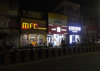 MFC-Restaurant-Food-Fast-food-restaurants-Bareilly-Uttar-Pradesh