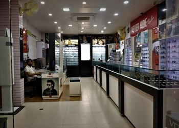 Optical-hut-Shopping-Opticals-Bareilly-Uttar-Pradesh-1