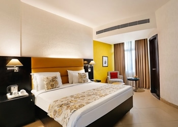 The-Manor-Hotel-Local-Businesses-3-star-hotels-Bareilly-Uttar-Pradesh-1