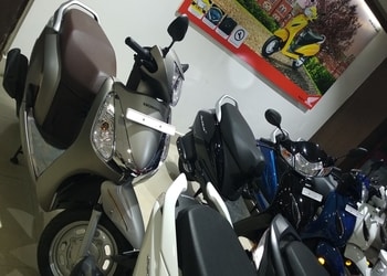 Sun-Honda-Shopping-Motorcycle-dealers-Baripada-Odisha-2