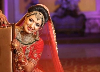 Shahnaz-Husain-Entertainment-Beauty-parlour-Begusarai-Bihar-2