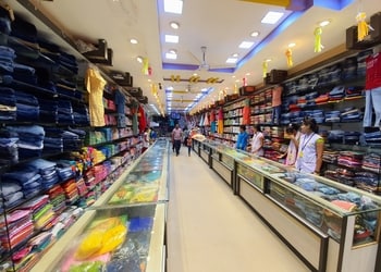 Karthika-Sarees-Shopping-Clothing-stores-Belgaum-Karnataka-1