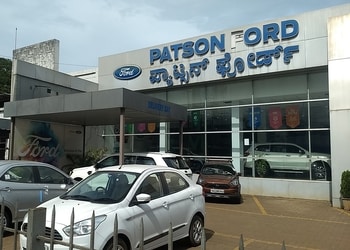 Patson-Ford-Shopping-Car-dealer-Belgaum-Karnataka