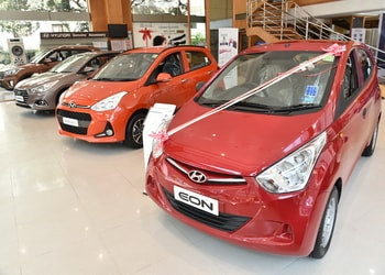 Advaith-Hyundai-Car-Showroom-Shopping-Car-dealer-Bangalore-Karnataka-1