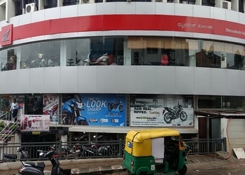 Dhruvdesh-Honda-Shopping-Motorcycle-dealers-Bangalore-Karnataka
