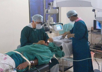 Mirlay-Eye-Care-Health-Eye-hospitals-Bangalore-Karnataka-2
