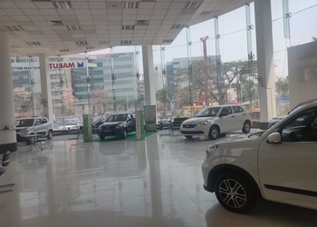 Pratham-Motors-Shopping-Car-dealer-Bangalore-Karnataka-1