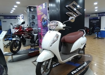 TOSHALI-SUZUKI-Shopping-Motorcycle-dealers-Bhadrak-Odisha-1
